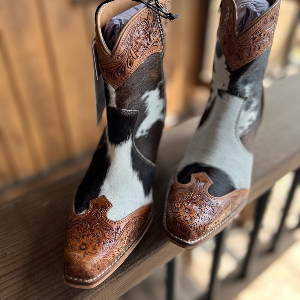 💯Hand Tooled Leather Genuine Cowhide Women Bootie Boot Boho Western Shoe ankle - Picture 14 of 16